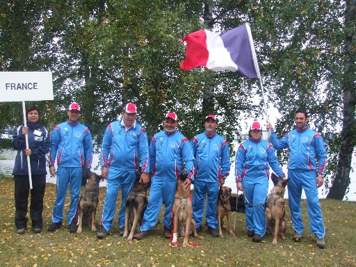 L'�quipe de France au Championnat du Monde FCI-IPO 2010 en Finlande