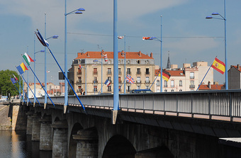 Pont sur la Loire